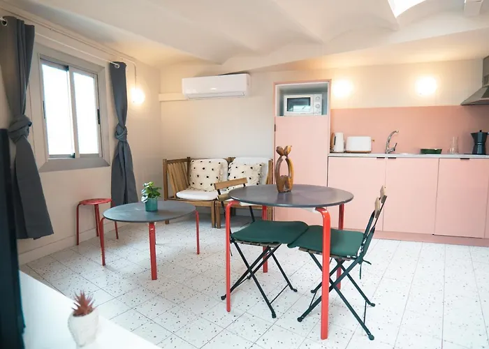 Budget Ramblas Apartments