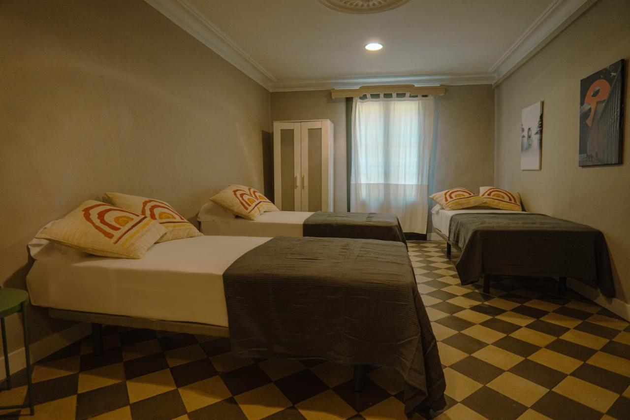 Aparthotel Smartr Ramblas 2*